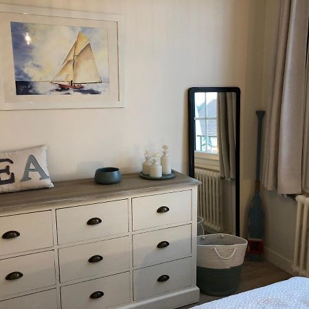 Bel Appartement Plein Centre 100M De La Mer Merville-Franceville-Plage Exterior photo